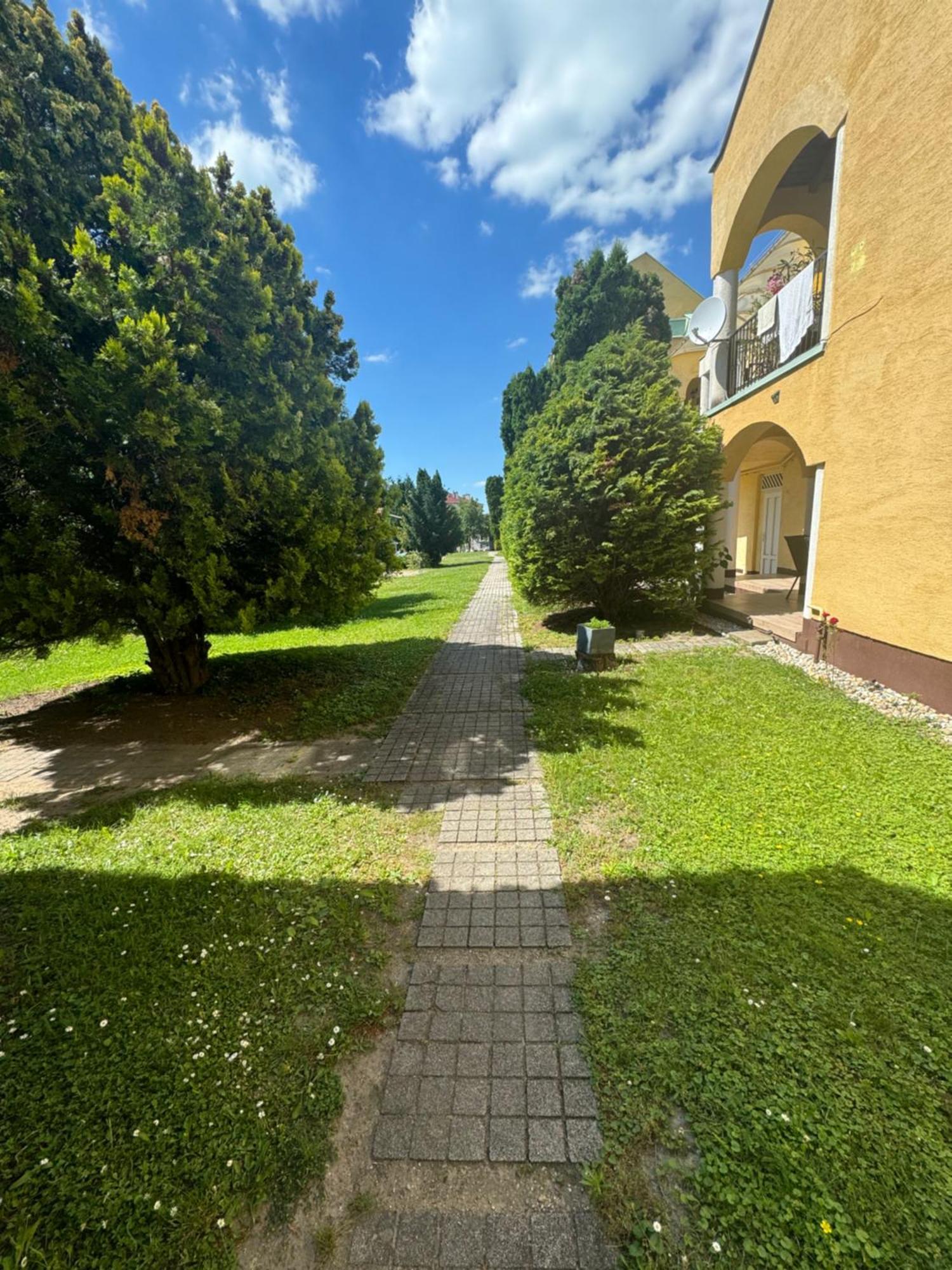 Blathy Apartman Siófok Extérieur photo